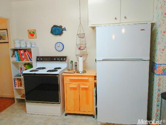 504 E Downs St, Stockton, CA 95204 photo 5