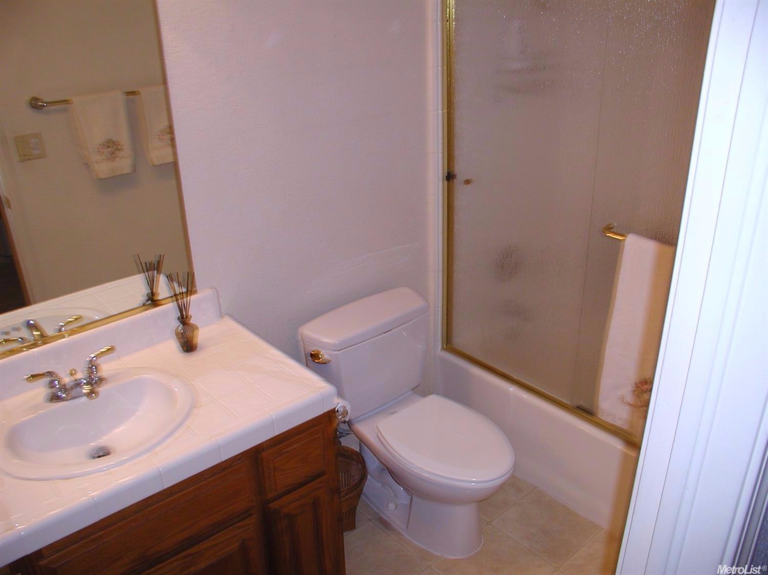 2232 Den Helder Dr, Modesto, CA 95356 photo 19