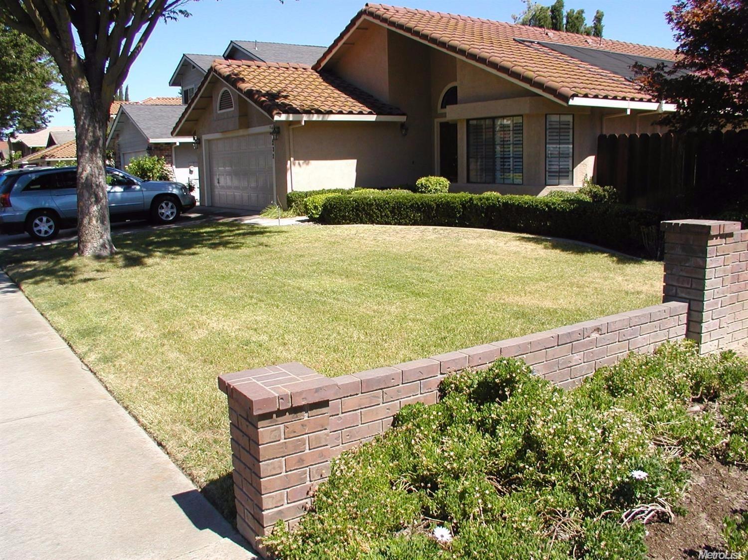 2232 Den Helder Dr, Modesto, CA 95356 photo 1