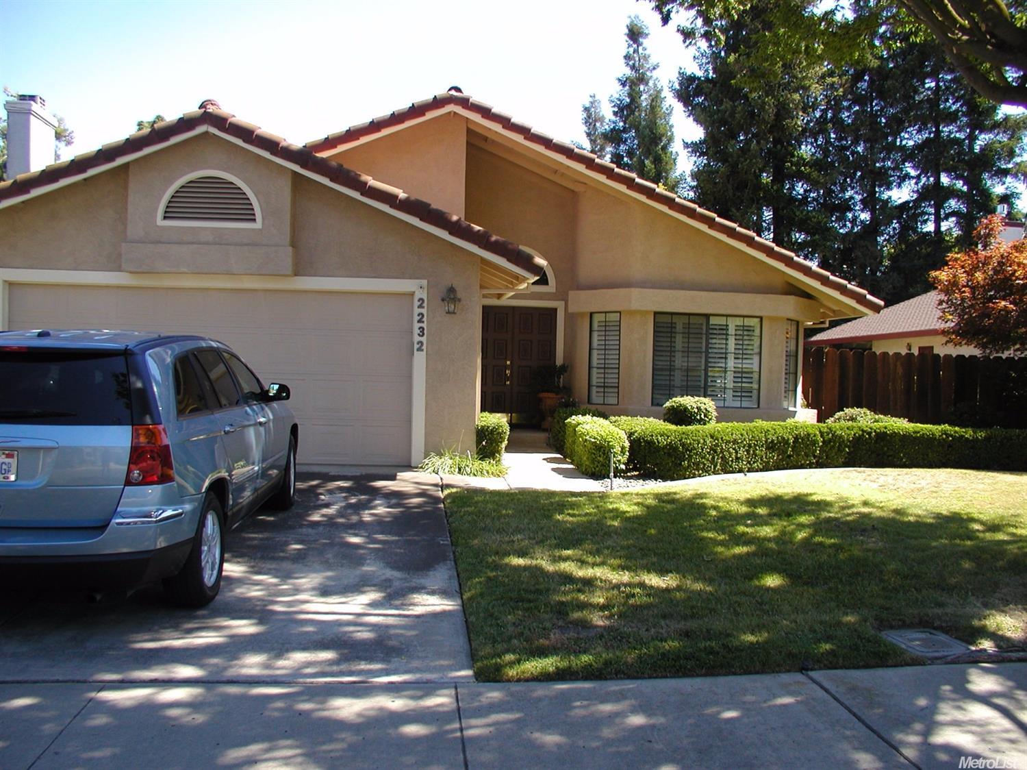 2232 Den Helder Dr, Modesto, CA 95356 photo 2