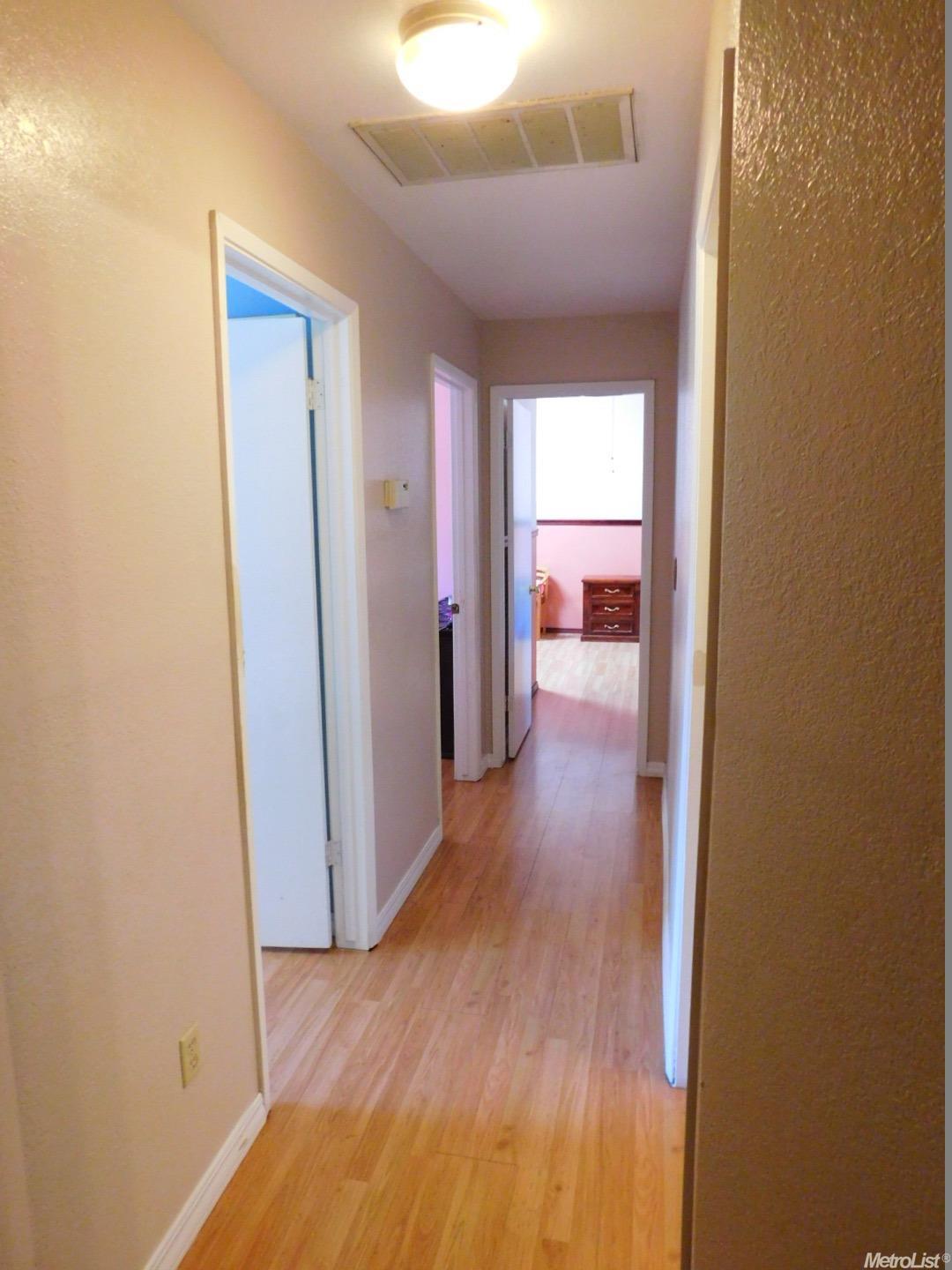 1801 Pantaleo Dr, Modesto, CA 95355 photo 8