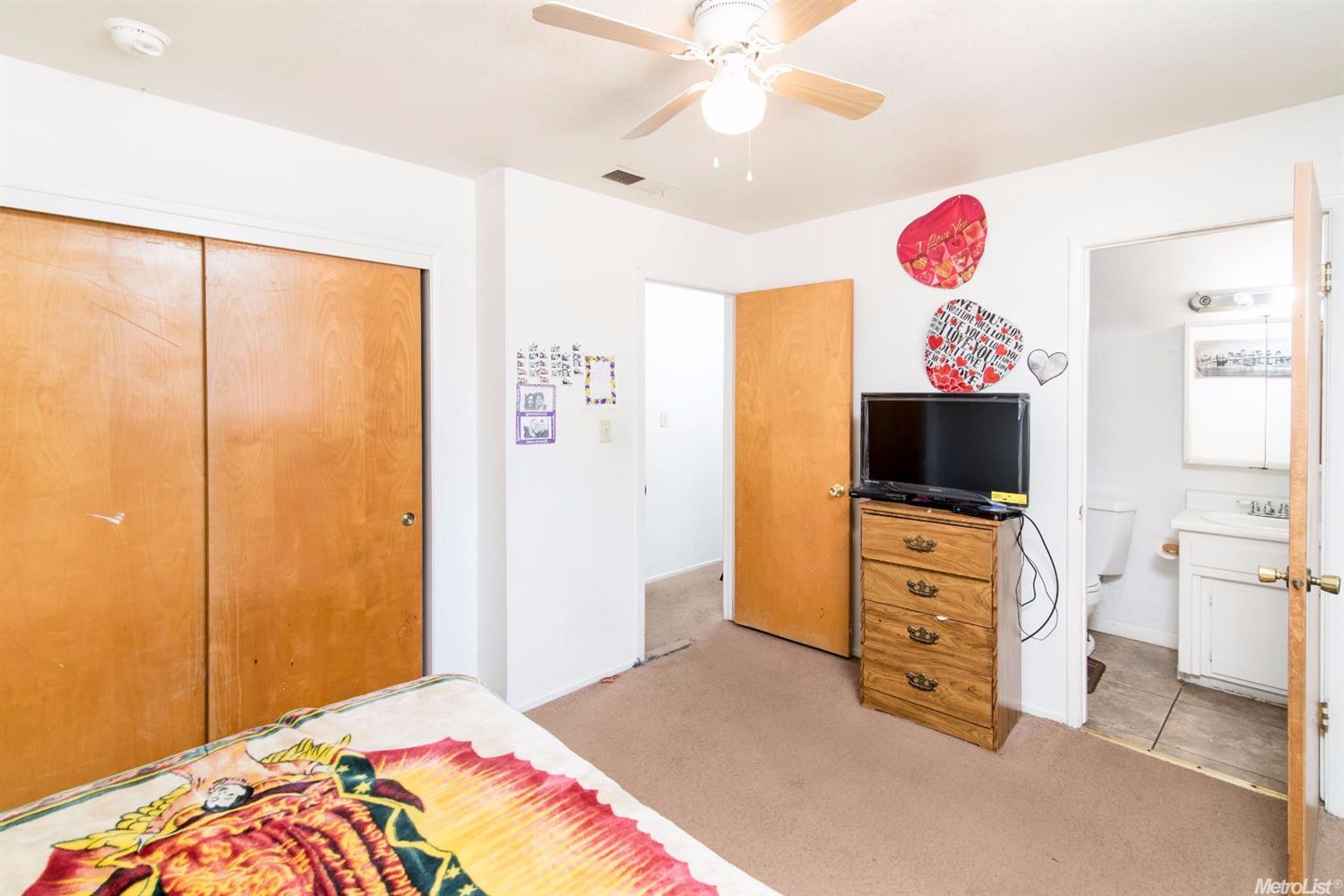 2704 Jennifer Dr, Modesto, CA 95350 photo 17