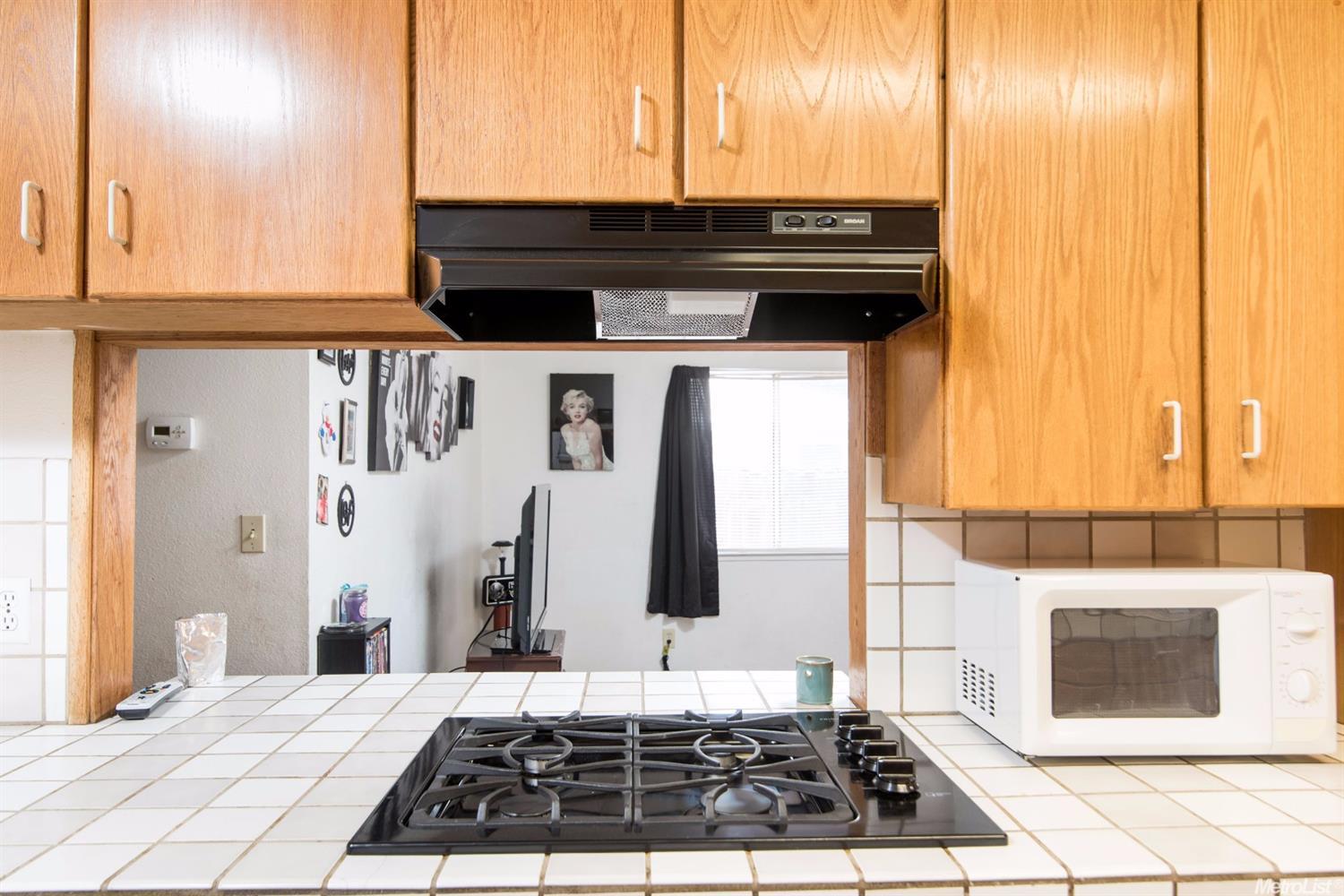 2704 Jennifer Dr, Modesto, CA 95350 photo 8