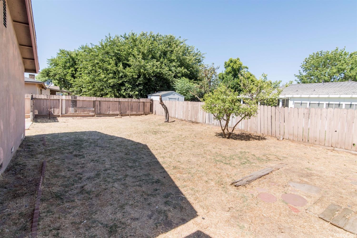 2704 Jennifer Dr, Modesto, CA 95350 photo 24