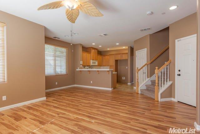 632 Equinox Loop, Lincoln, CA 95648 photo 3