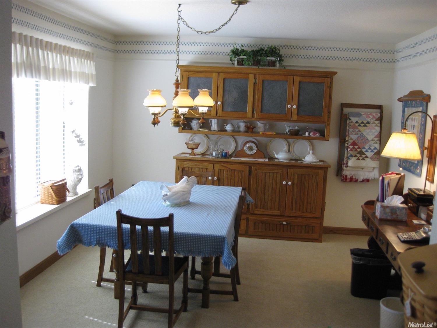 1216 Ojai Ln, Modesto, CA 95355 photo 2