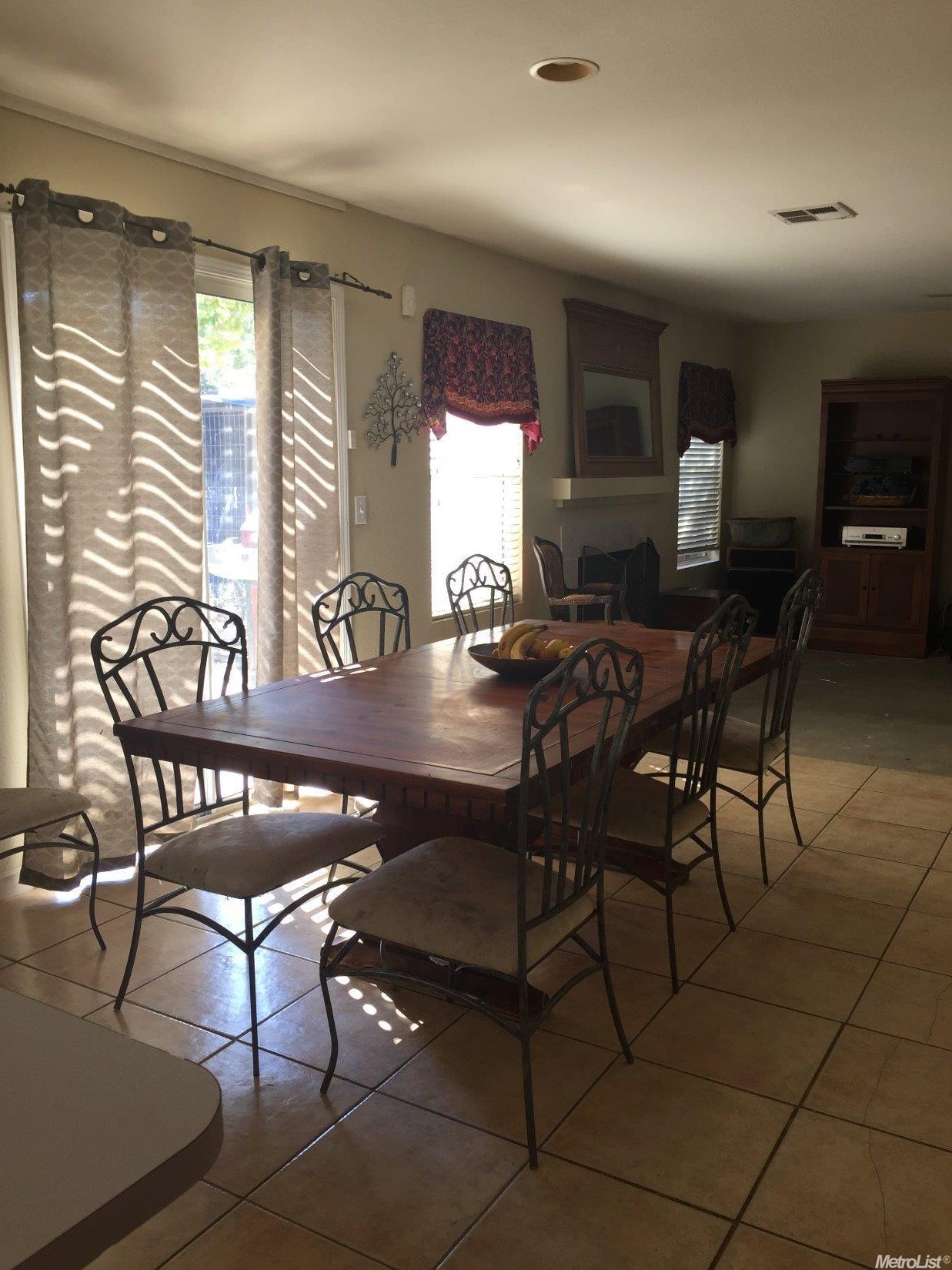 402 Thrush Dr, Patterson, CA 95363 photo 6