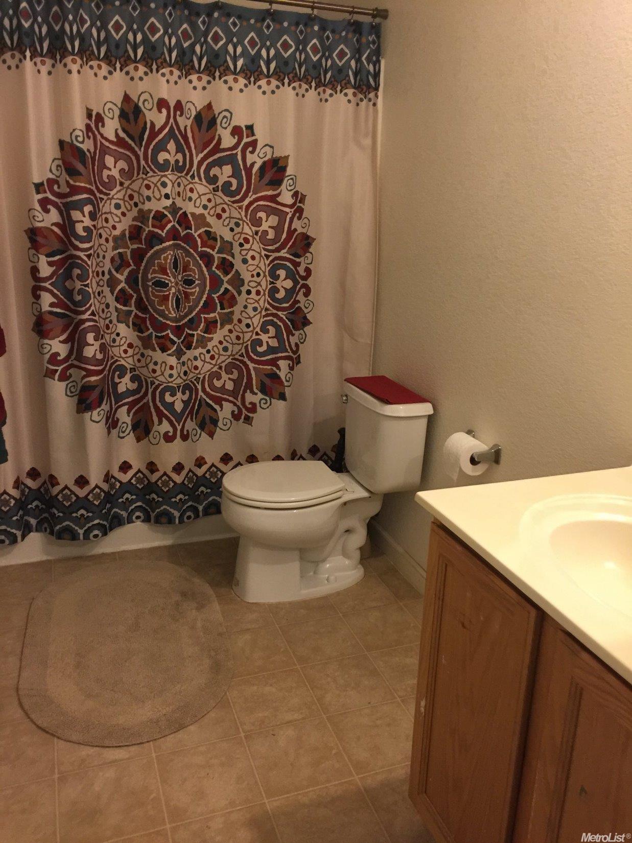 402 Thrush Dr, Patterson, CA 95363 photo 7