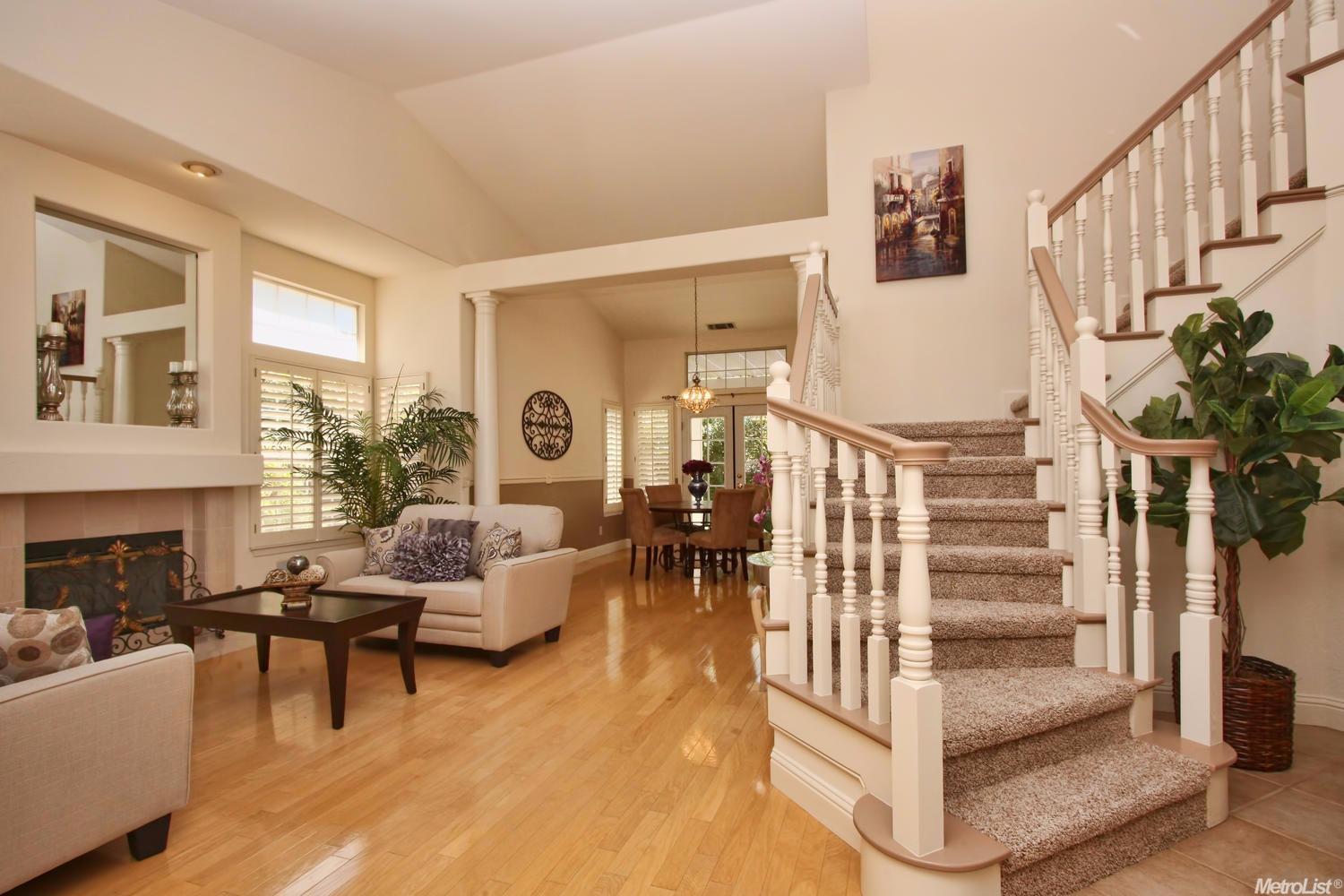 2332 Eagle Ct, Rocklin, CA 95677 photo 2