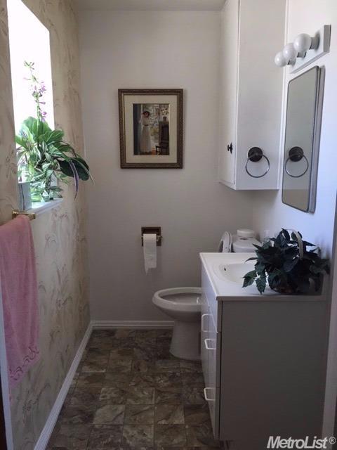 2905 Tully Rd, Modesto, CA 95350 photo 14