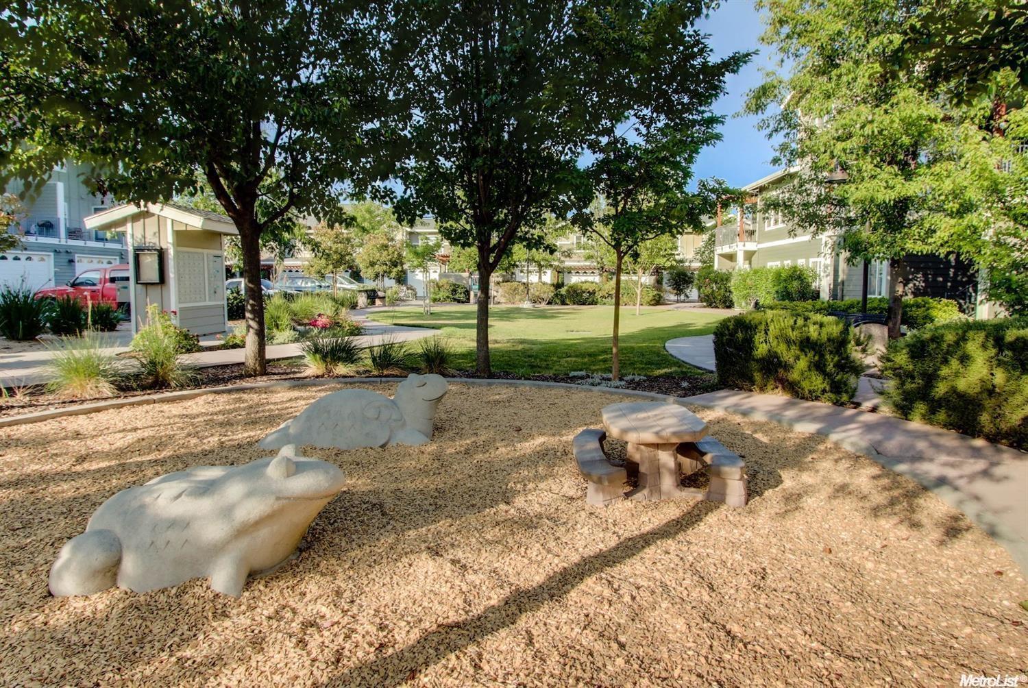 1818 Moore Blvd #239, Davis, CA 95618 photo 6