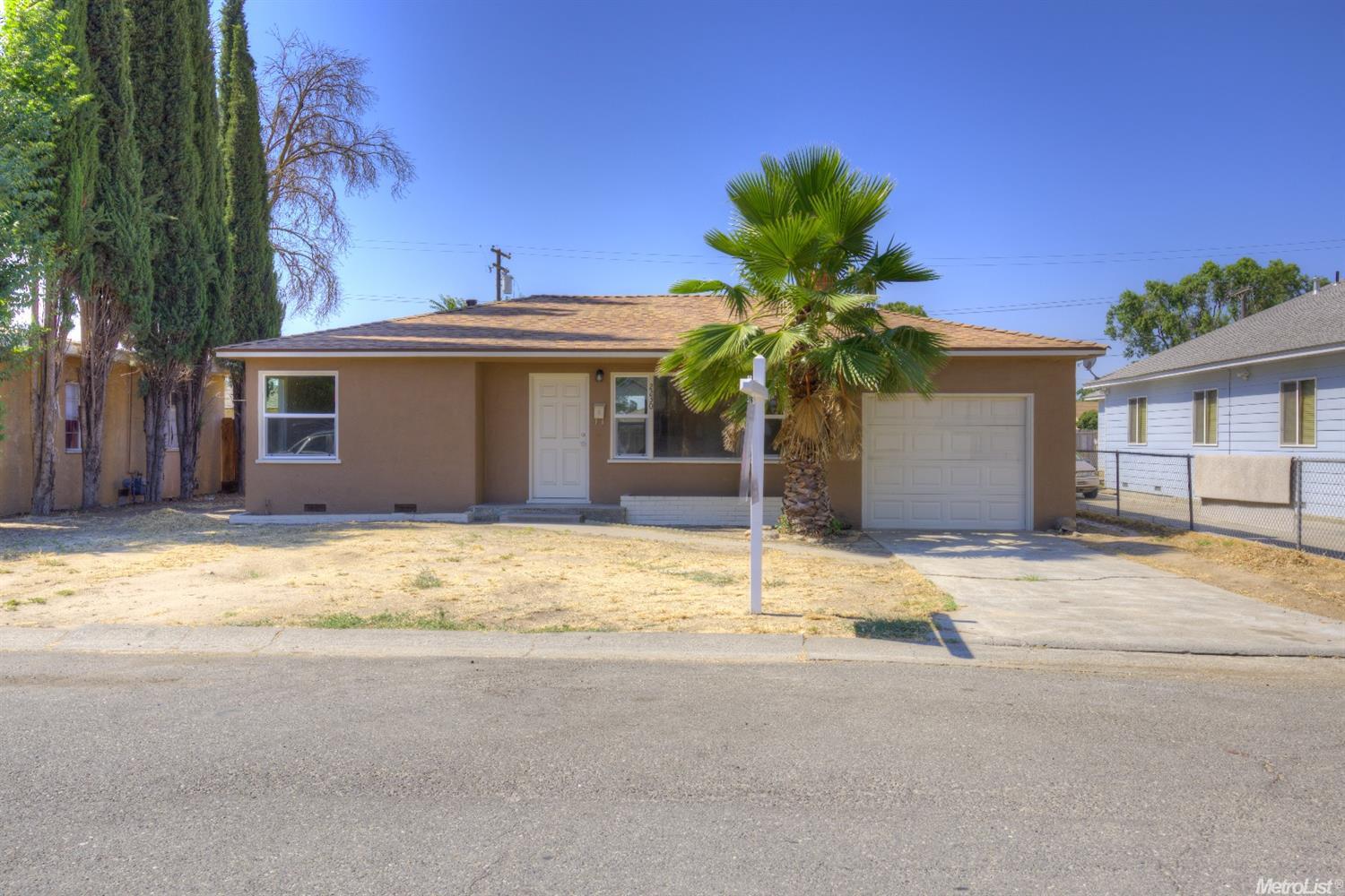 2230 Lambert St, Modesto, CA 95354 photo 3