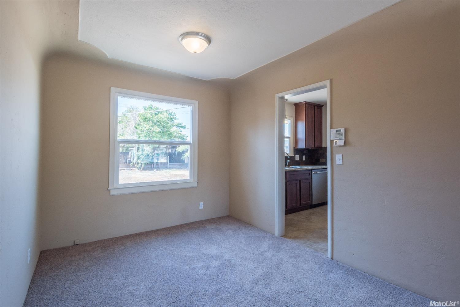 2230 Lambert St, Modesto, CA 95354 photo 8