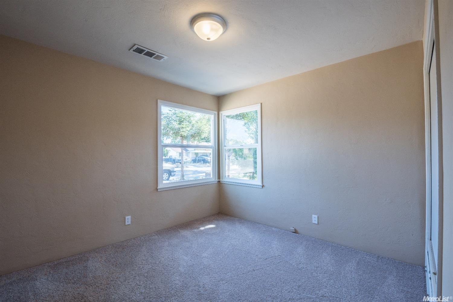 2230 Lambert St, Modesto, CA 95354 photo 18