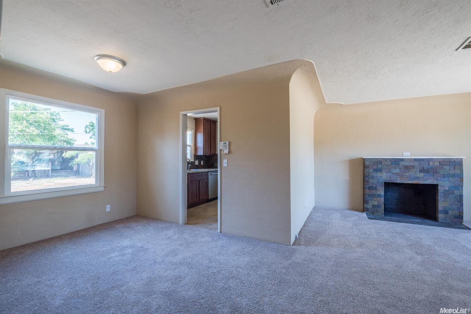 2230 Lambert St, Modesto, CA 95354 photo 9