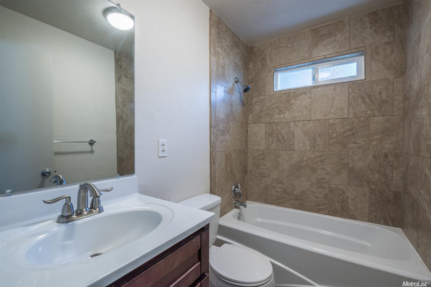 2230 Lambert St, Modesto, CA 95354 photo 17