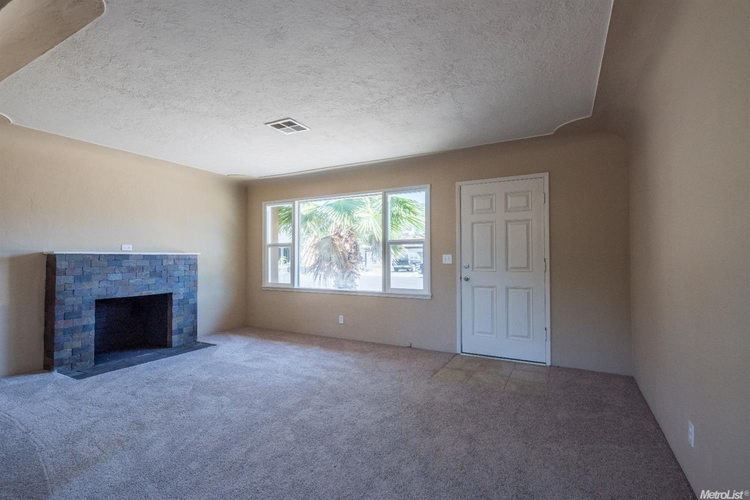 2230 Lambert St, Modesto, CA 95354 photo 7
