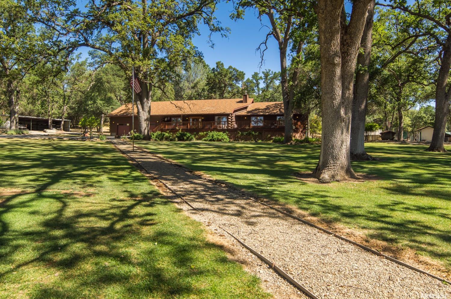 16848 Draper Mine Rd, Sonora, CA 95370 photo 2