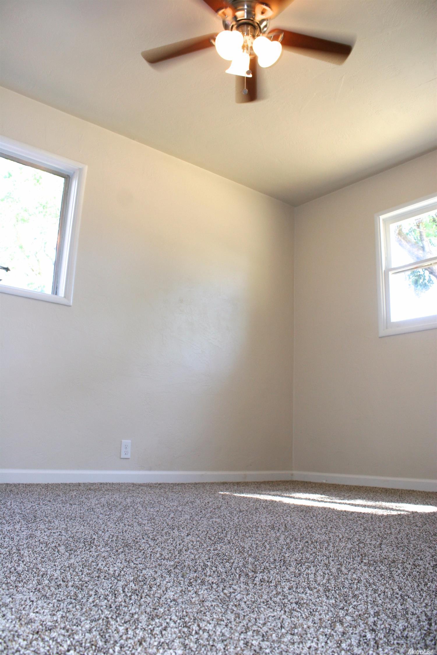209 Renee Dr, Modesto, CA 95354 photo 4