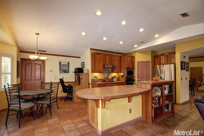 2205 Bearden St, Davis, CA 95618 photo 11