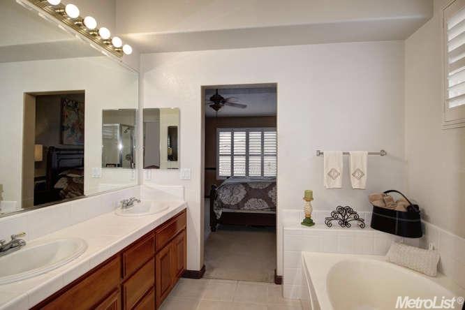 2205 Bearden St, Davis, CA 95618 photo 16