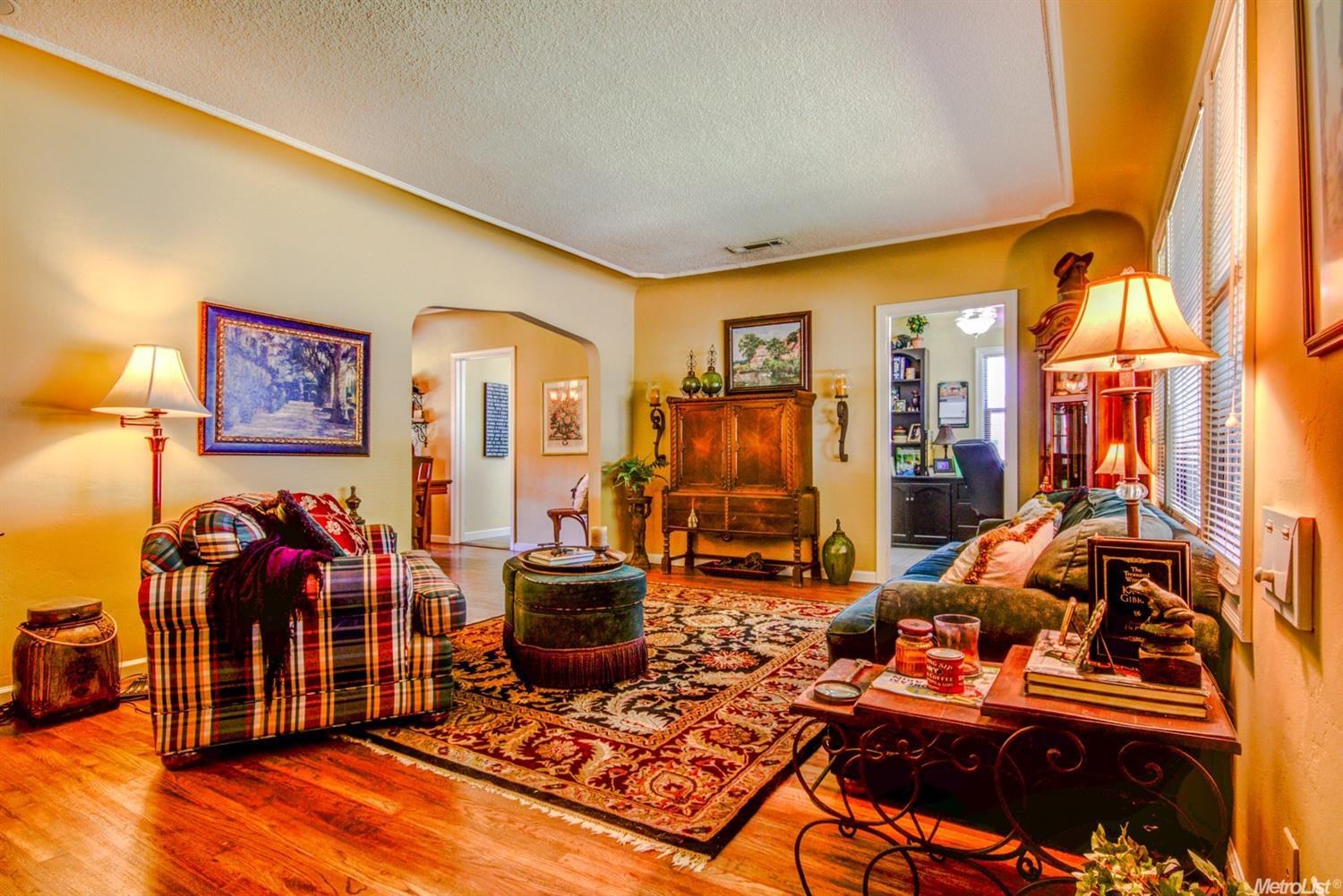 1301 S Lee Ave, Lodi, CA 95240 photo 6