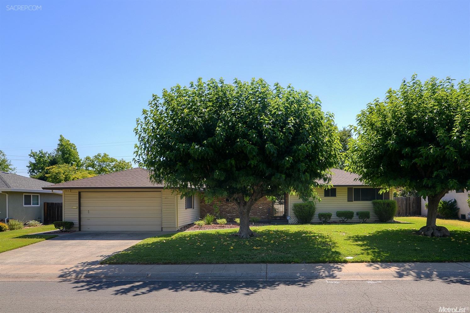 3916 Linus Way, Carmichael, CA 95608 photo 1