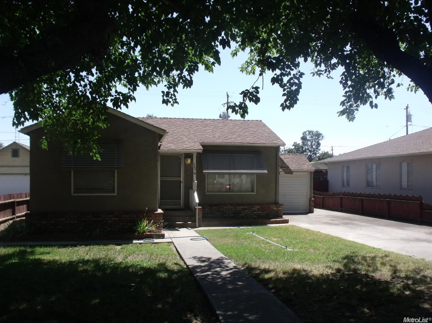 332 Second St, Gustine, CA 95322 photo 2