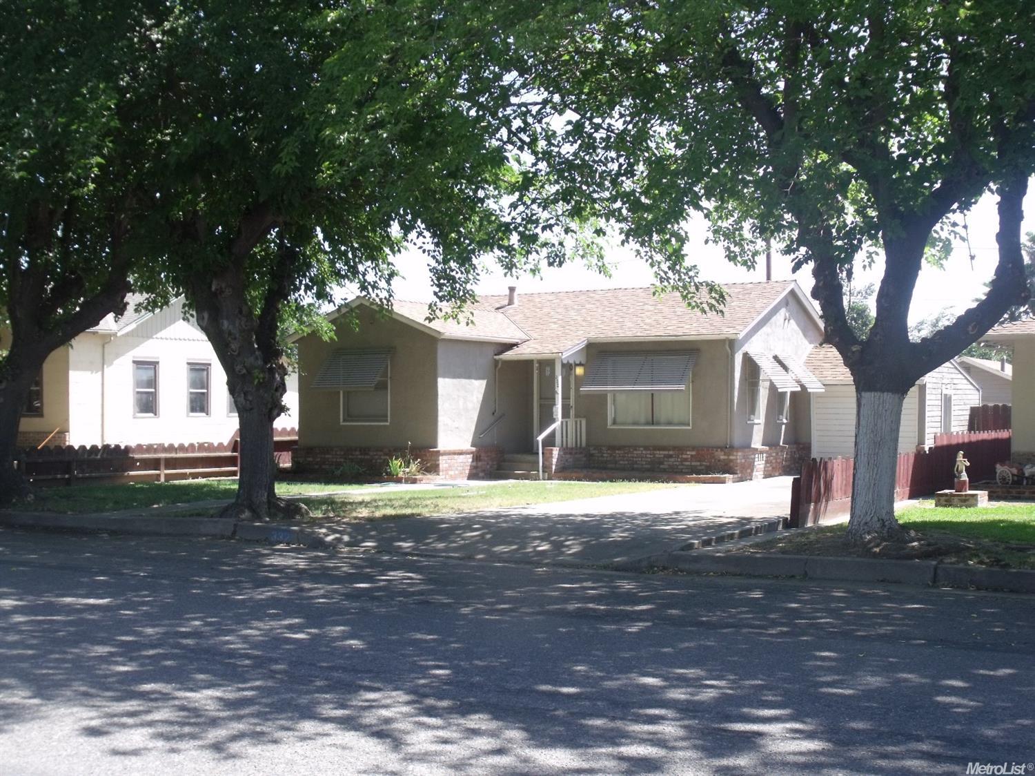 332 Second St, Gustine, CA 95322 photo 1