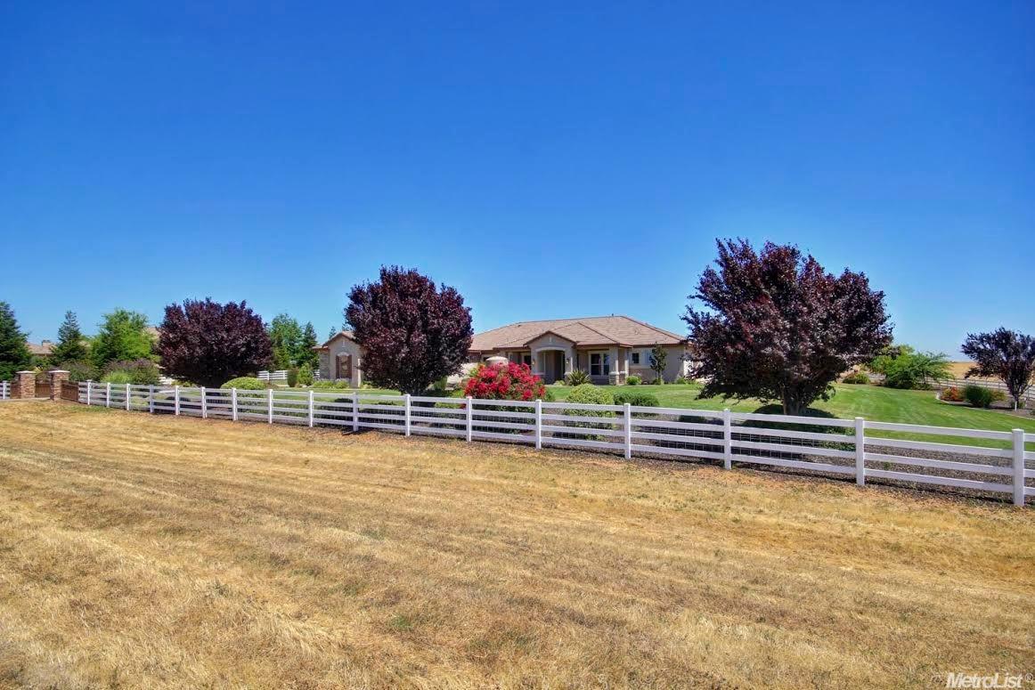 9760 Stablegate Rd, Wilton, CA 95693 photo 2