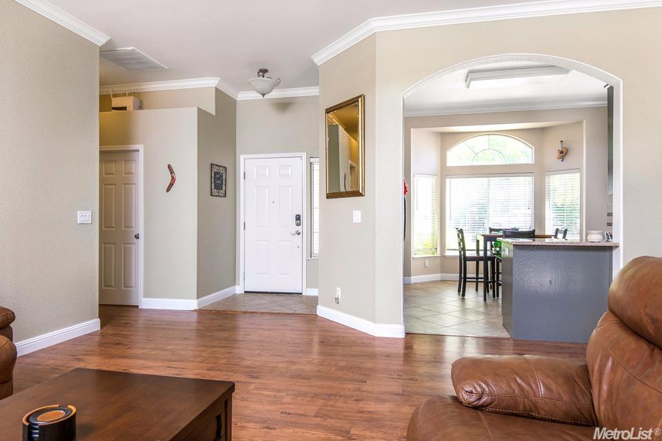 6318 Emerald Dr, Rocklin, CA 95677 photo 5