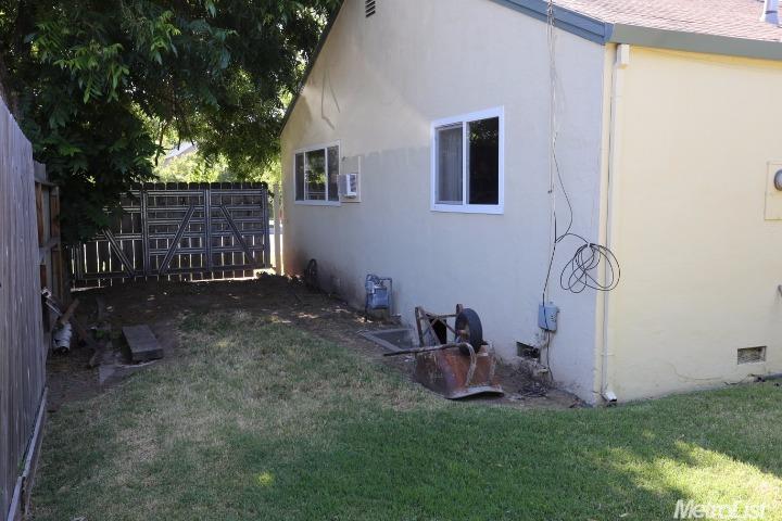 301 Olive Ct, Lodi, CA 95240 photo 14