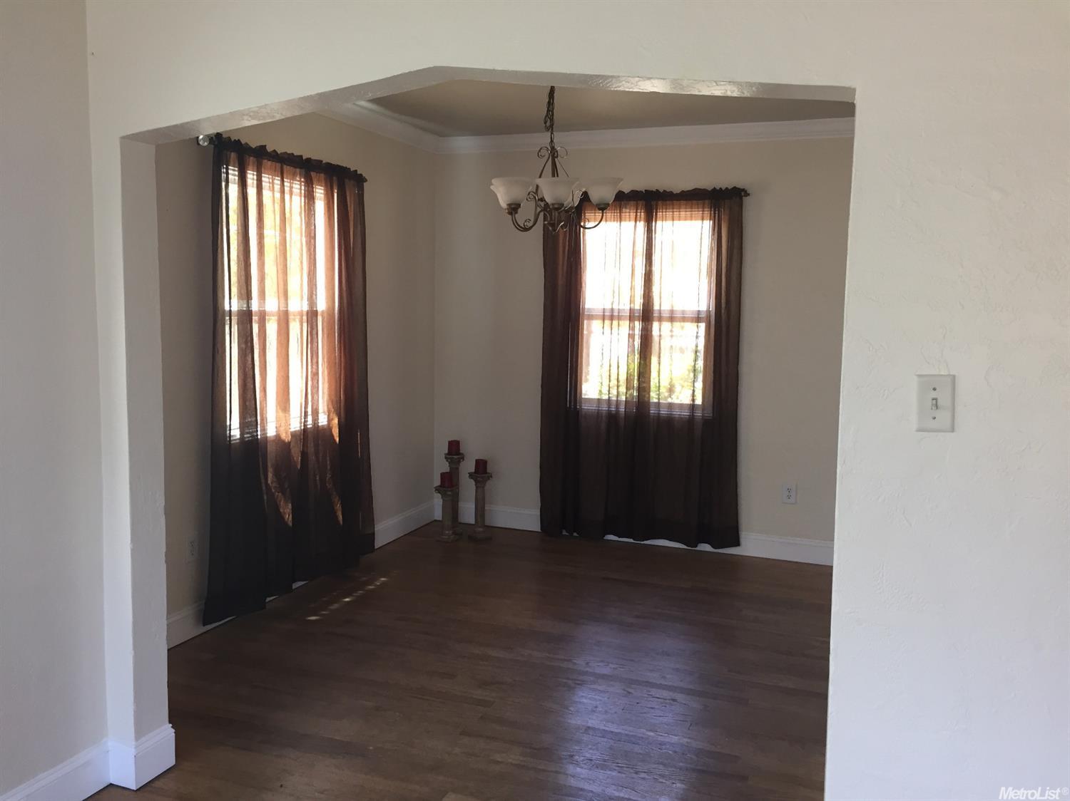 923 S Pleasant Ave, Lodi, CA 95240 photo 5