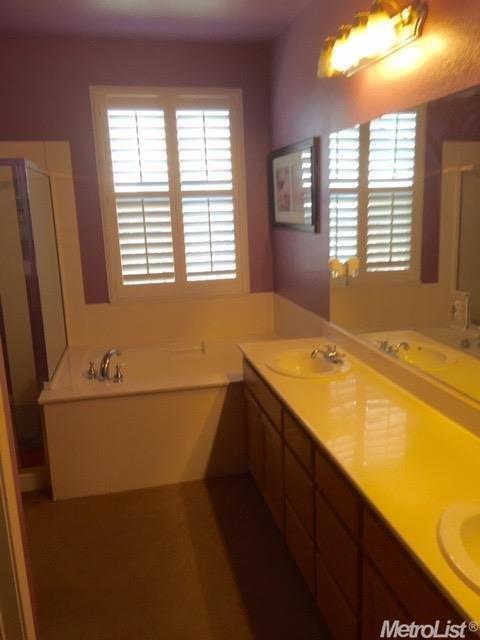 1092 Foxfire Dr, Manteca, CA 95337 photo 20