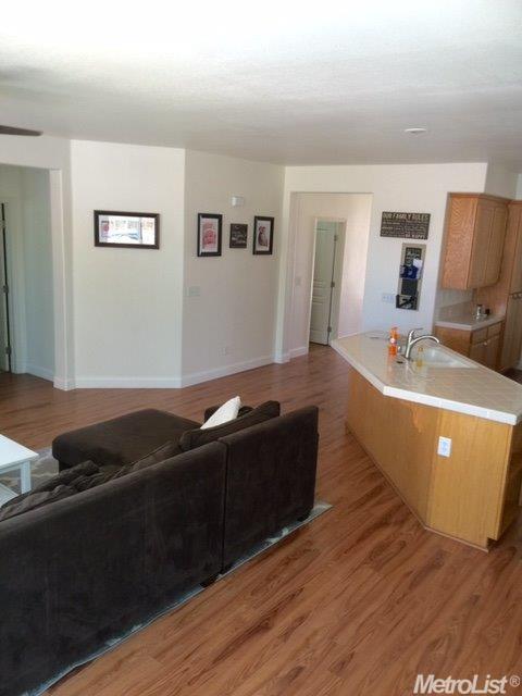 1092 Foxfire Dr, Manteca, CA 95337 photo 10