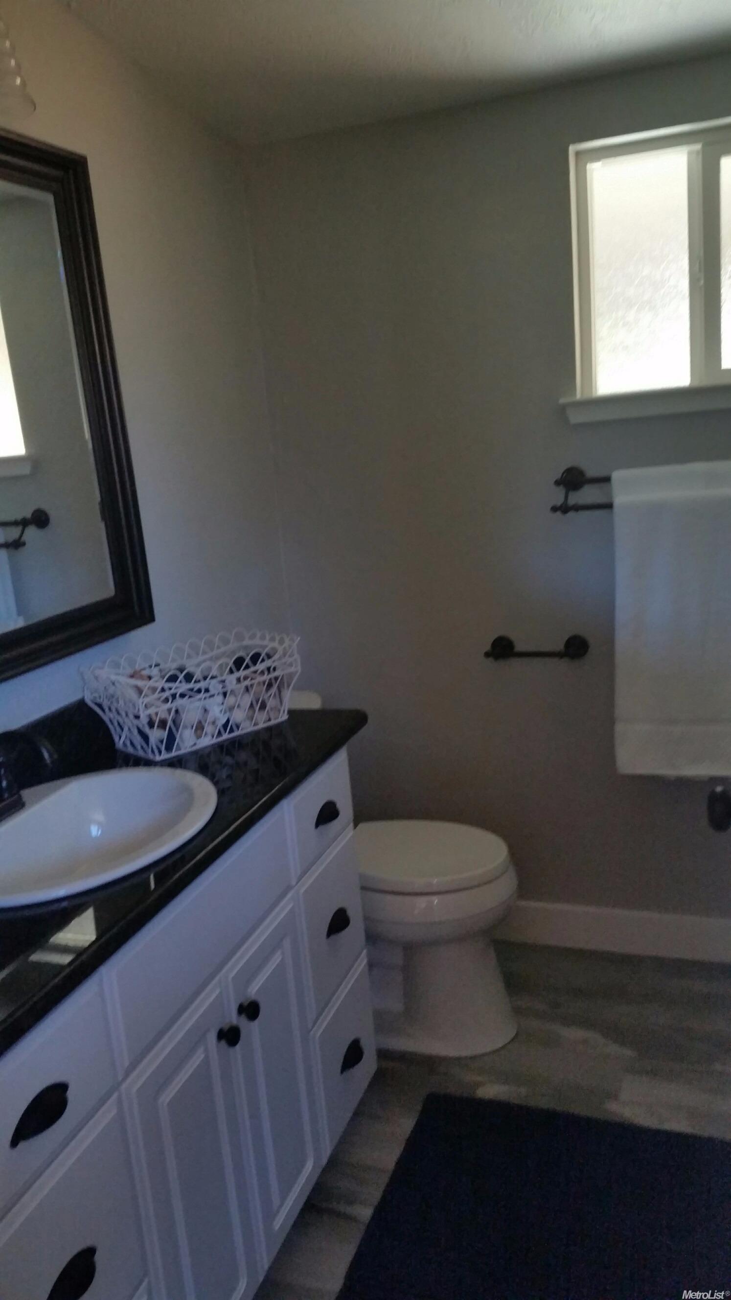 1824 Colette St, Lodi, CA 95242 photo 16