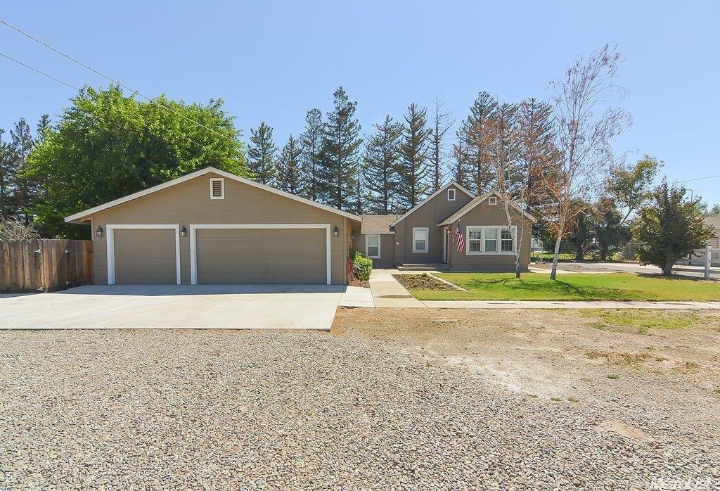706 S Acacia, Ripon, CA 95366 photo 4