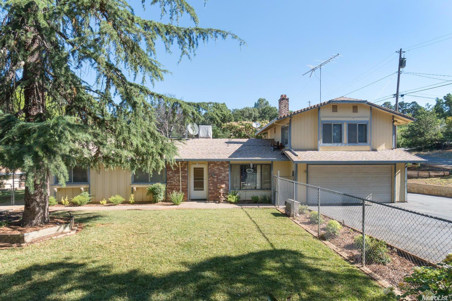 4086 Chestnut Ln, Placerville, CA 95667 photo 2