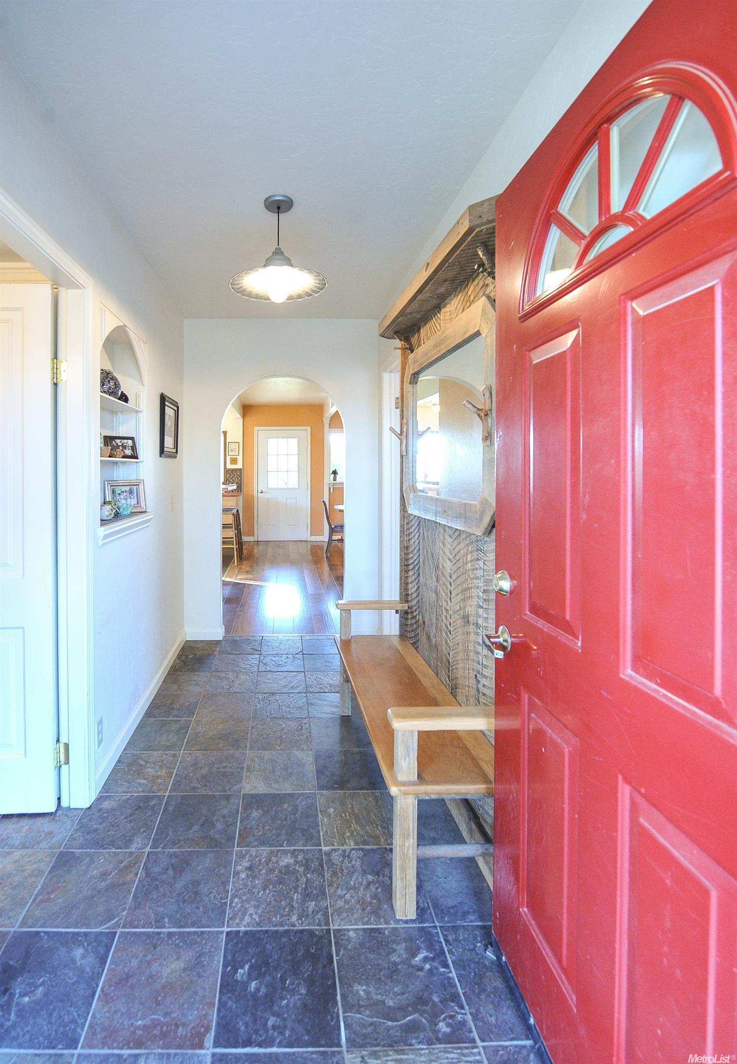 19357 Rocky Rd, Sonora, CA 95370 photo 2