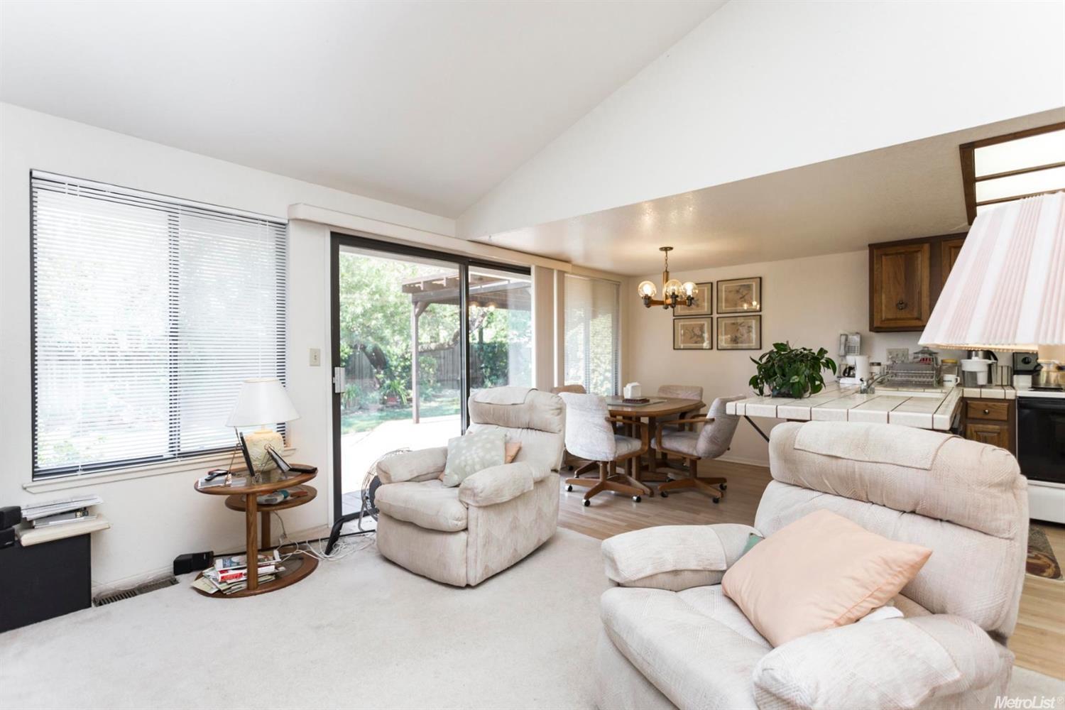 3206 Chesapeake Bay Ave, Davis, CA 95616 photo 10