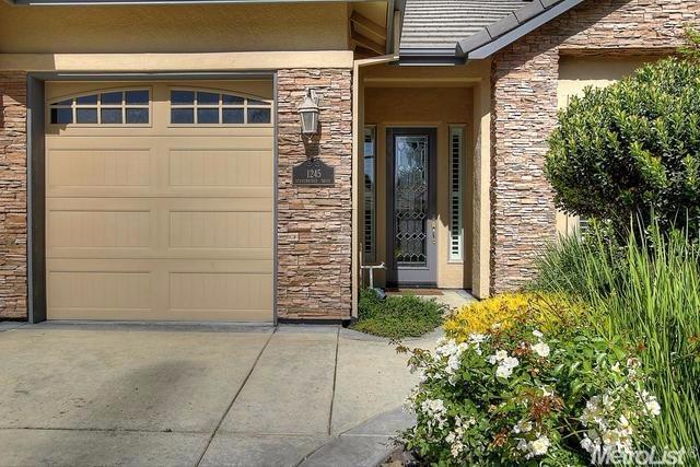 1245 Stonebridge Dr, Lodi, CA 95242 photo 2