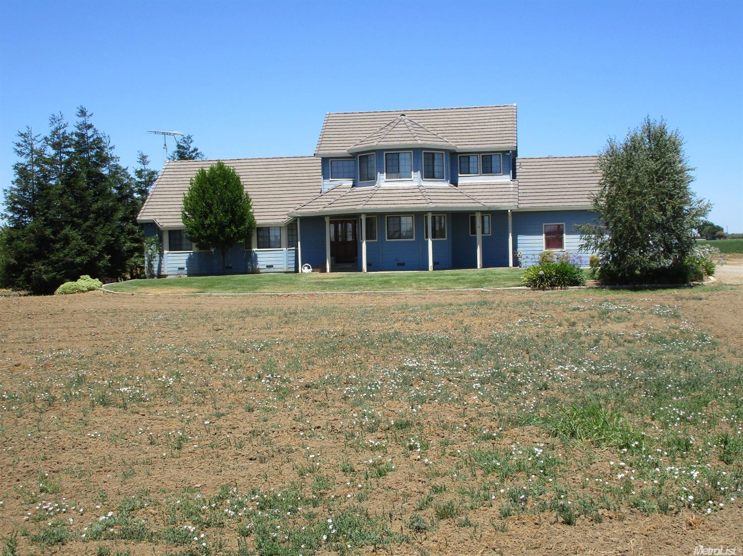 665 Olive Ave, Patterson, CA 95363 photo 1
