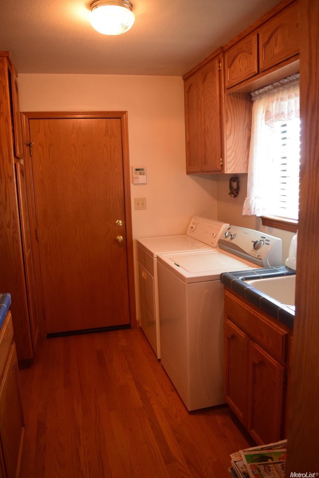 665 Olive Ave, Patterson, CA 95363 photo 7