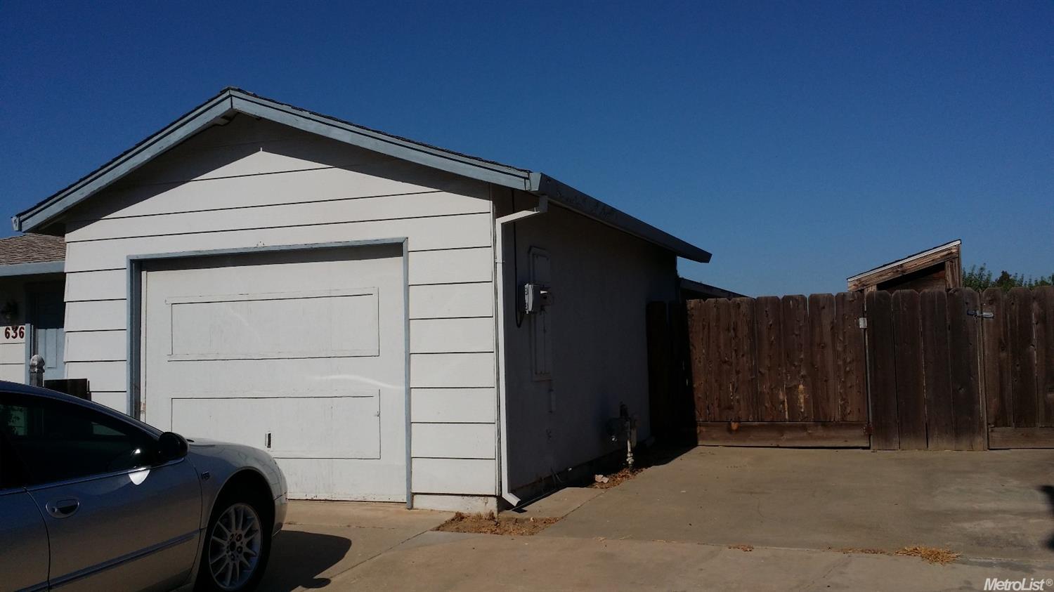 636 Carson Ave, Modesto, CA 95357 photo 3