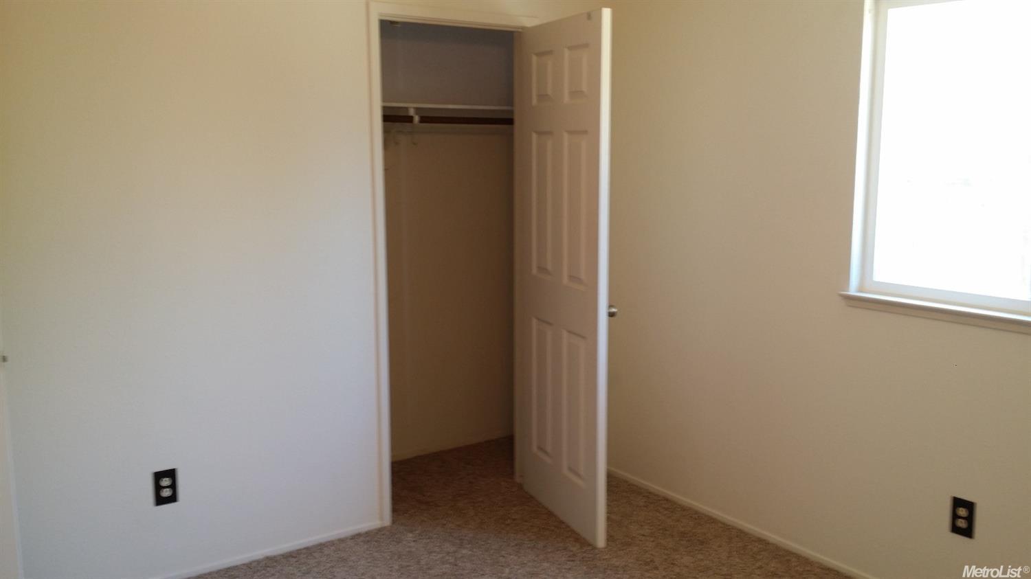 636 Carson Ave, Modesto, CA 95357 photo 12