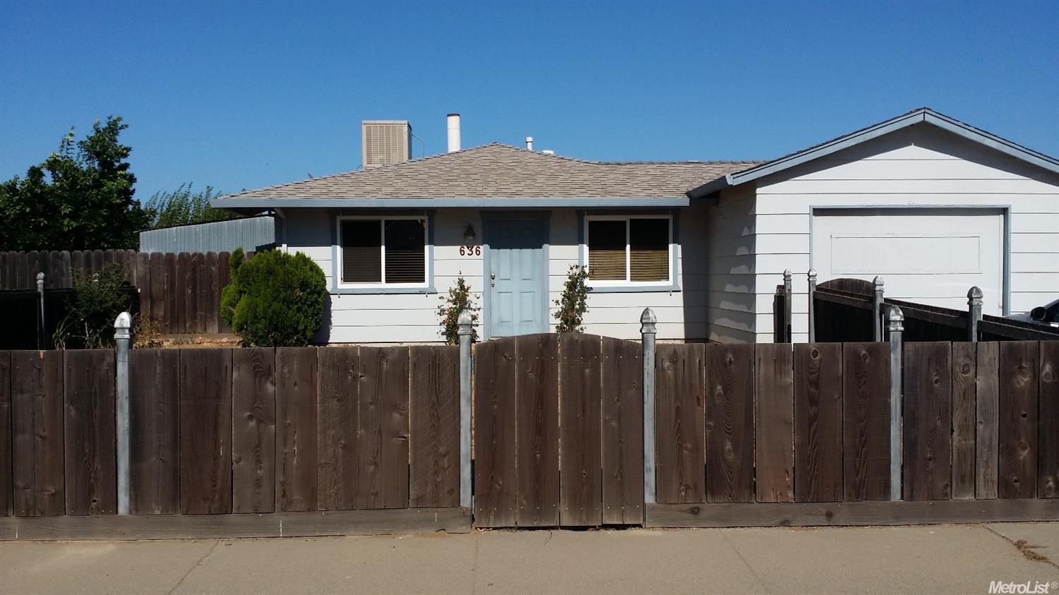636 Carson Ave, Modesto, CA 95357 photo 1