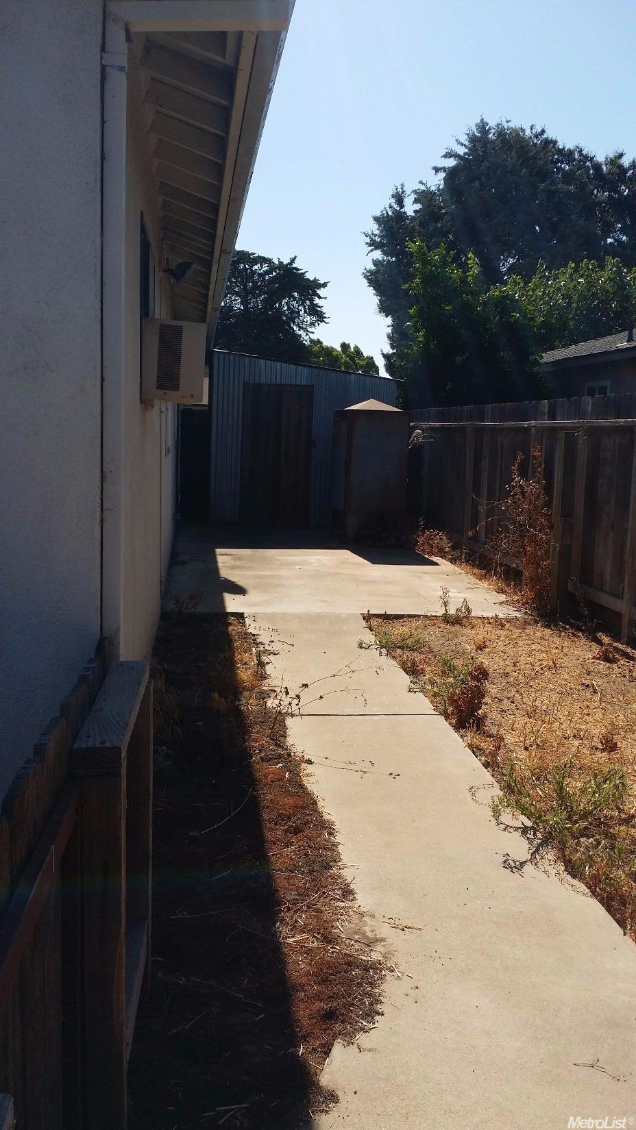 636 Carson Ave, Modesto, CA 95357 photo 20