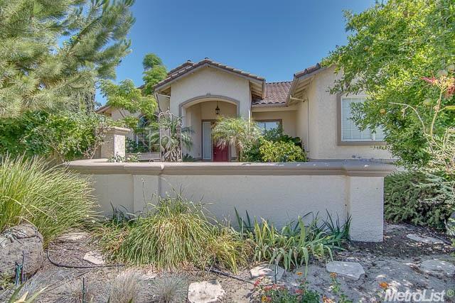 2704 Vestrella Dr, Modesto, CA 95356 photo 1