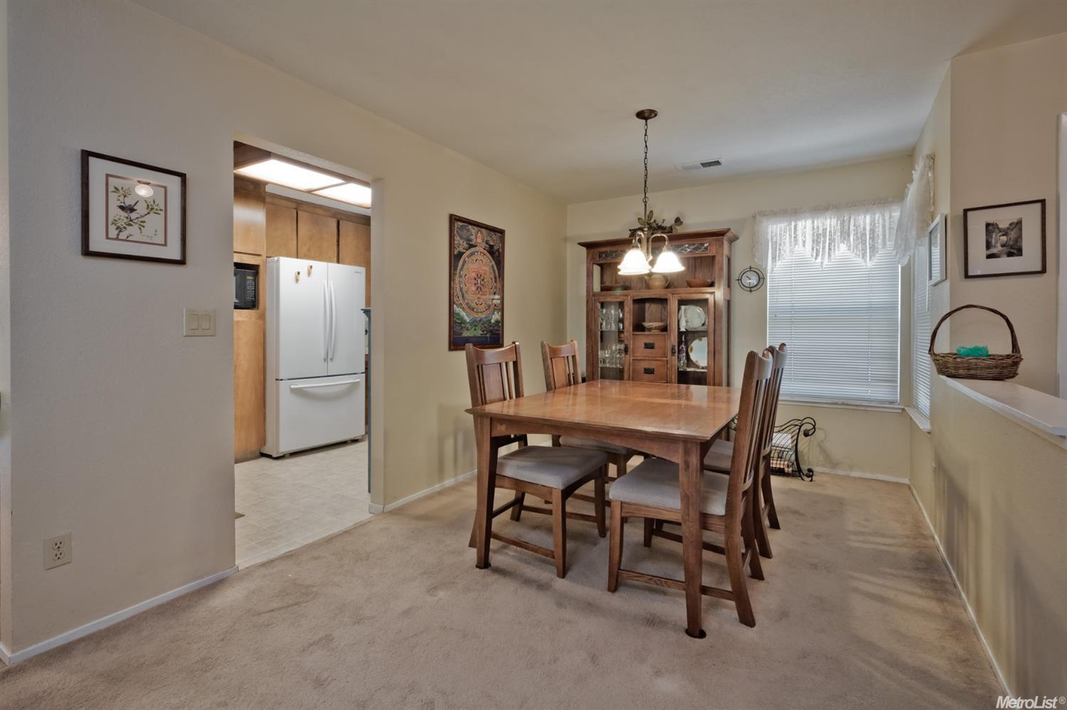 17805 E Varene Ct, Linden, CA 95236 photo 4