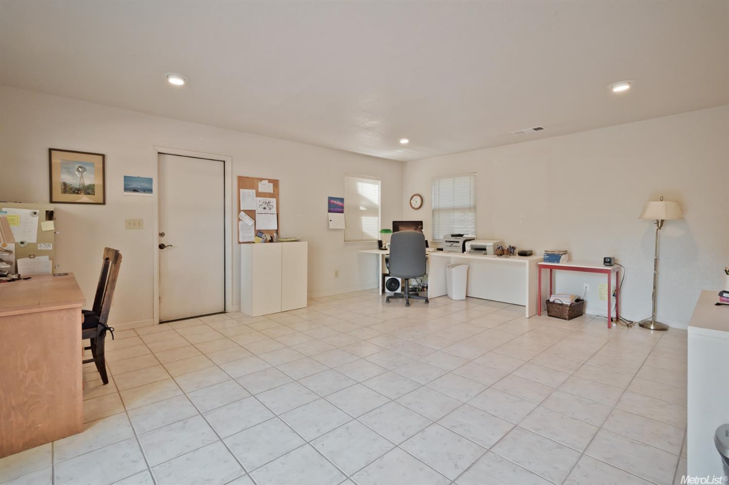 17805 E Varene Ct, Linden, CA 95236 photo 10